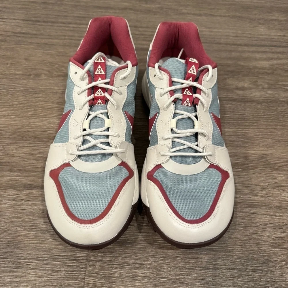 Nike ACG Lowcate sz 12